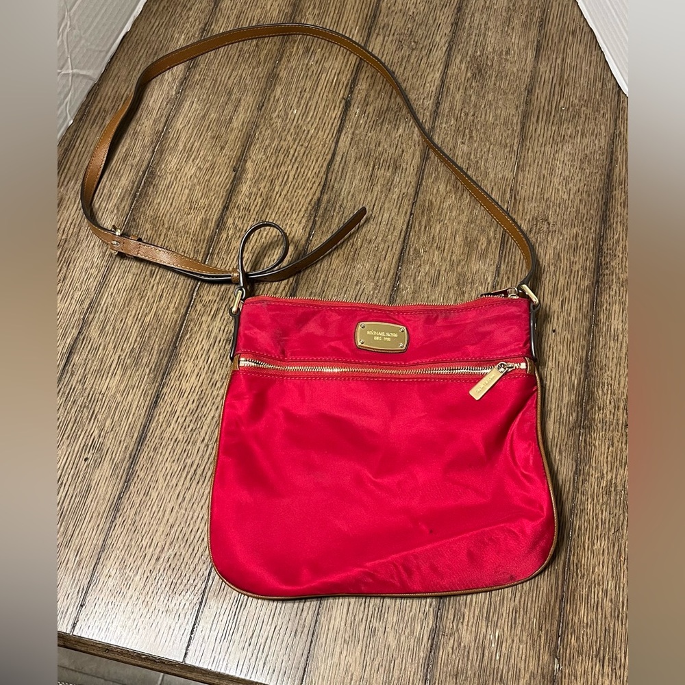 Michael Kors satchel purse